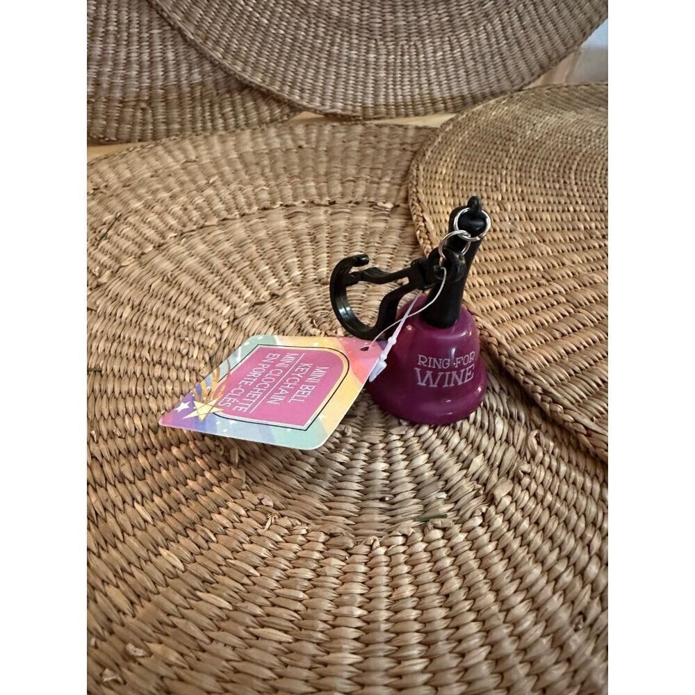 Ring for wine, mini bell